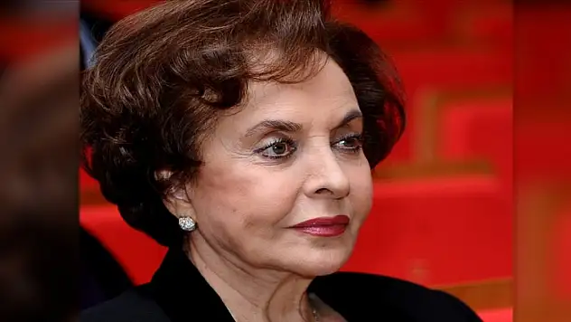 Usta oyuncu Ayten Gökçer hayatını kaybetti