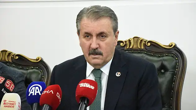 Destici: Cumhurbaşkanımızın hedef alındığı bir süreç olduğu gözüküyor