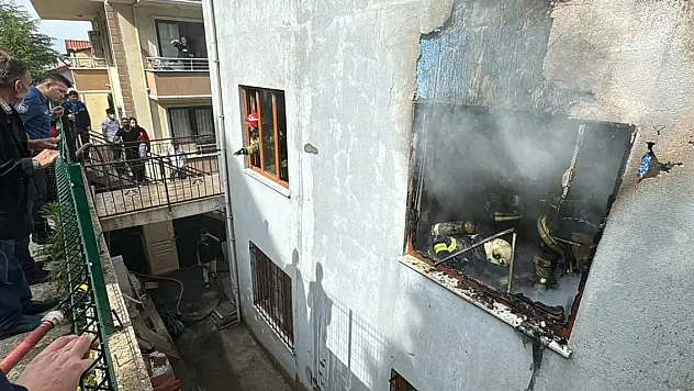 Kocaeli'de yangın! 7 yaşındaki çocuk öldü