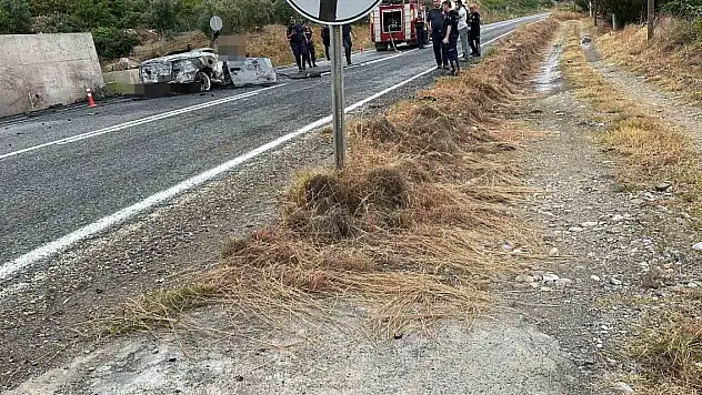 Antalya'da alev alan otomobildeki Polonyalı çift hayatını kaybetti