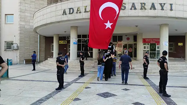 Şanlıurfa ve Konya'daki DEAŞ operasyonunda 22 tutuklama