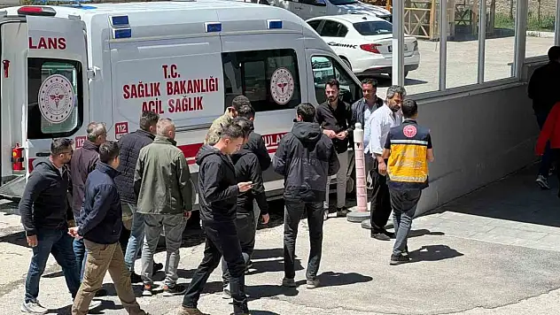 Van Başkale'de askeri araç kaza yaptı: 11 yaralı