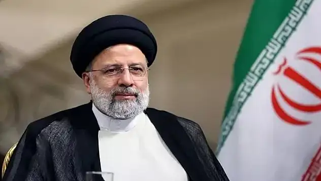 Cumhurbaşkanı'nın konvoyundaki üç helikopterden biri düştü