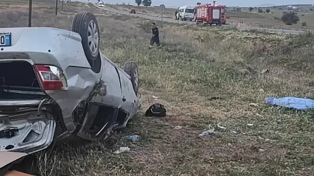 Antalya'da otomobil takla attı: Birisi çocuk 2 ölü, 3 yaralı