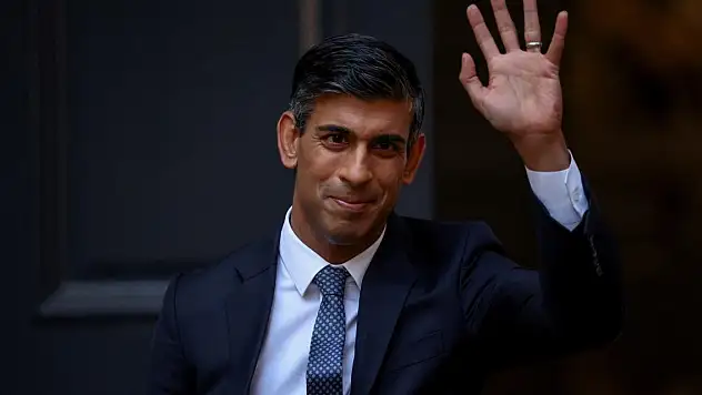 İngiltere'de erken seçim kararı