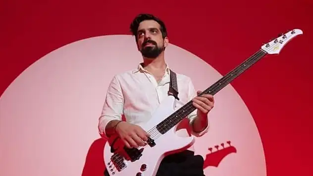 Sevgilisini darp eden gitarist Can Tunaboylu hakim karşısına çıktı