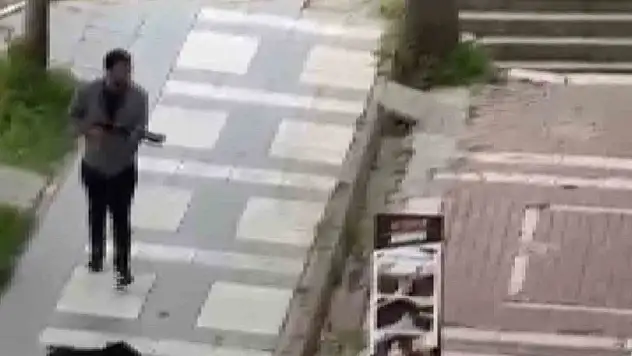 Aksaray'da eski sevgilinin tüfekle saldırısı kamerada: 2 ağır yaralı