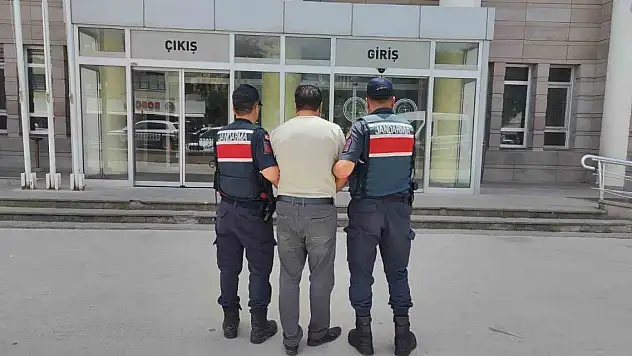 Aydın'da 4 ayrı suçtan aranan hükümlü sahte kimlikle yakalandı