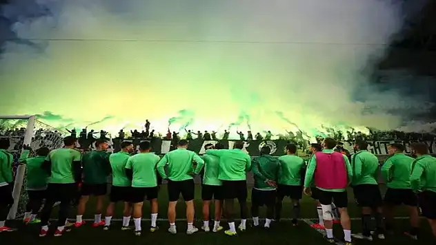 Sıra Konyaspor taraftarına geldi!