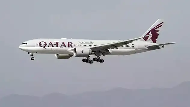 Katar uçağı Türkiye üzerinde türbülansa girdi: Çok sayıda yolcu yaralandı!