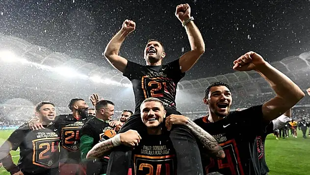 Galatasaray, Süper Lig'de 24. kez şampiyon oldu