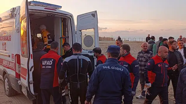 Denizde kaybolan gencin cansız bedeni bulundu