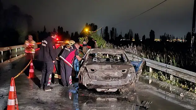 Erzincan'da kaza sonrası alev alarak yanan araçtaki 1 kişi öldü