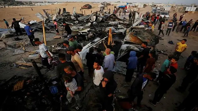 Son Dakika! İsrail yeniden çadırdaki sivillere saldırdı: 21 ölü