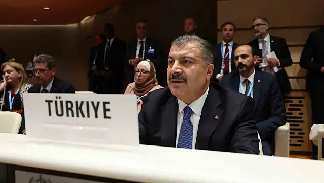 Sağlık Bakanı Koca: 'İnsanlık onurumuz, Gazze'deki trajedinin son bulmasına bağlıdır'