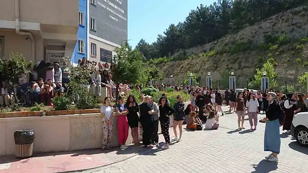 Çanakkale'de kız öğrenci yurdunda korkutan yangın