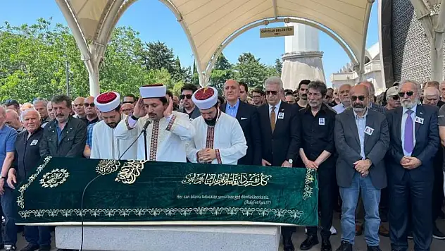 Oyuncu Ahmet Uğurlu son yolculuğuna uğurlandı