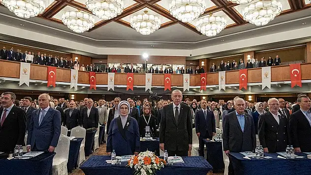 AK Parti'nin çalışma kampı tamamlandı