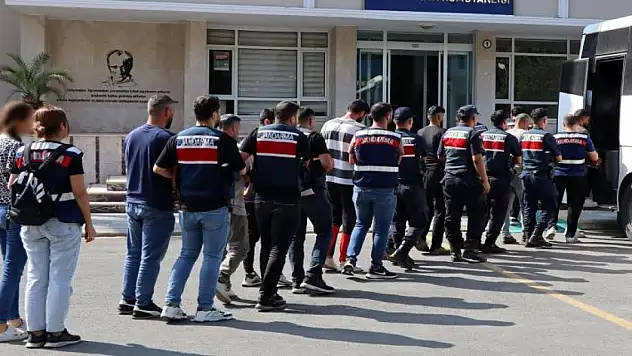 Mersin'de PKK/YPG operasyonu: 12 gözaltı