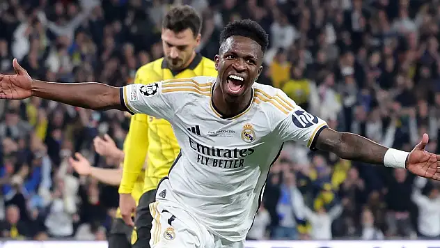 Vinicius Junior, Şampiyonlar Ligi'nde sezonun en iyi oyuncusu seçildi