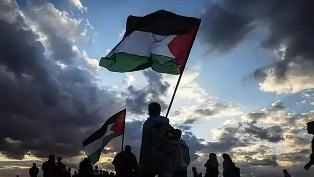 Slovenya Filistin'i resmen tanıdı