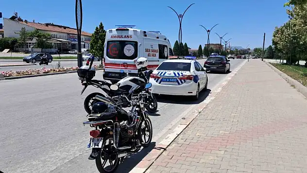 Karaman'da otomobil ile motosiklet çarpıştı!