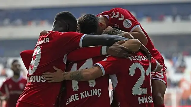 Konyaspor'un eski yıldızı takımından ayrıldı