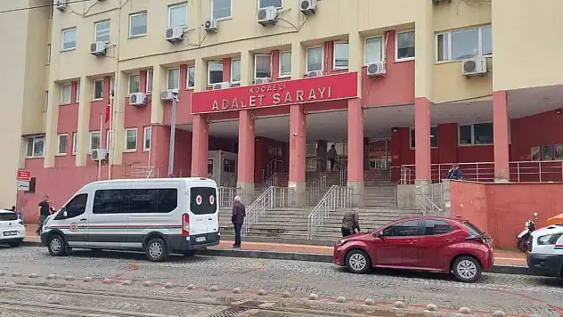 Hamile bıraktığı kız çocuğunu bıçaklayan sanığa 18 yıl hapis