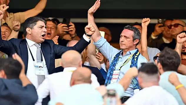 Fenerbahçe'de Ali Koç yeniden başkan