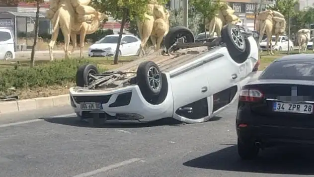 Mardin'de iki otomobil çarpıştı: 6 yaralı