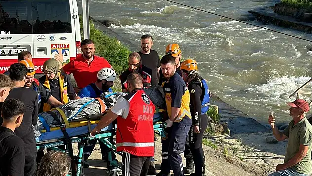 Yapay gölde akıntıya kapılan 4 kişiden 2'si hayatını kaybetti