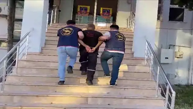 Müebbet hapisle yargılanan şahsı jandarma yakaladı