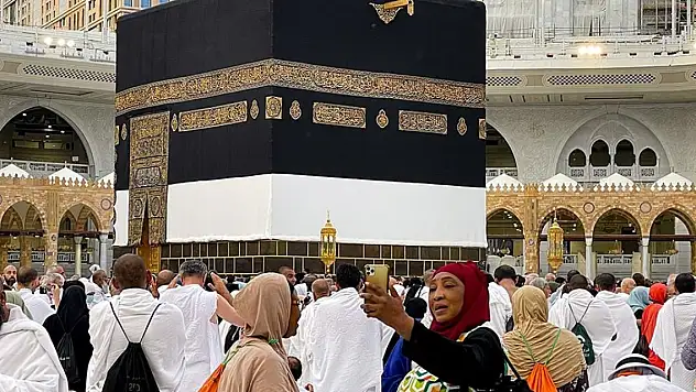 Diyanet'ten hacı adaylarına 'sosyal medya' uyarısı