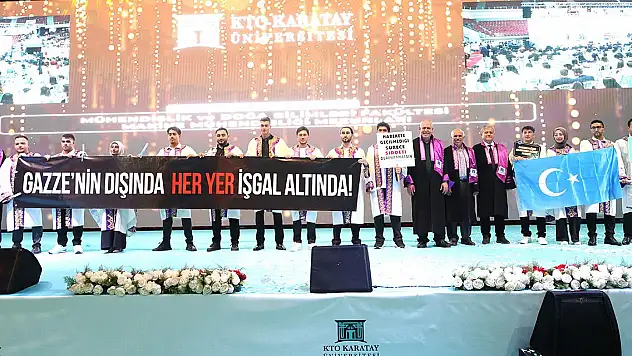 KTO Karatay Üniversitesi 12. dönem mezunlarını verdi