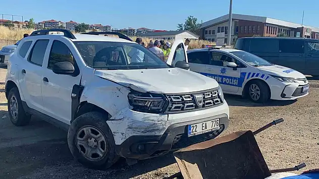 Hatalı sollama kazayla bitti