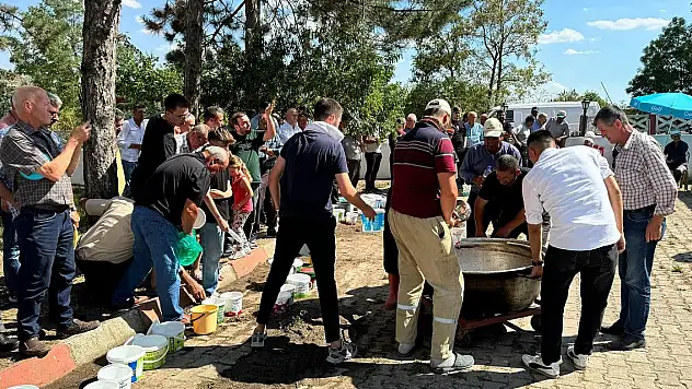 Bu köyde kurban eti girmeyen ev kalmıyor