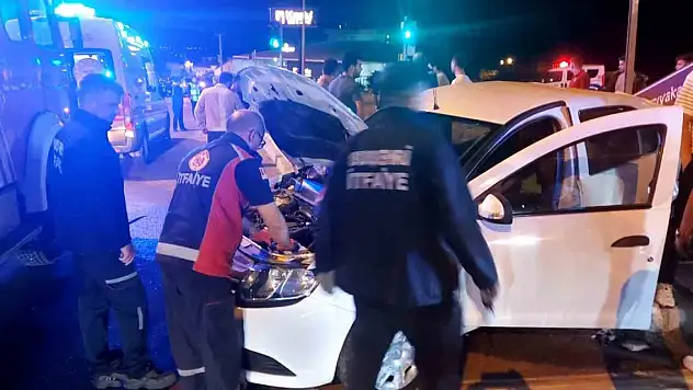 Bayram yolunda kaza 9 yaralı