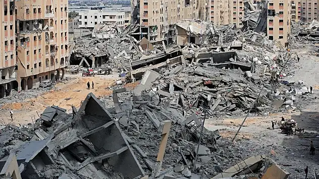 İsrail'in Gazze'ye saldırıları 39 milyon ton enkaza yol açtı