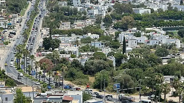 Kilometrelerce araç kuyruğu oluştu