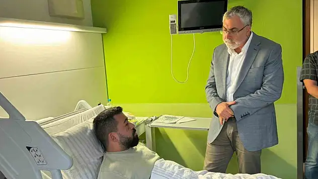 Alman polisinin darp ettiği Türk gencinin elmacık kemiği kırıldı