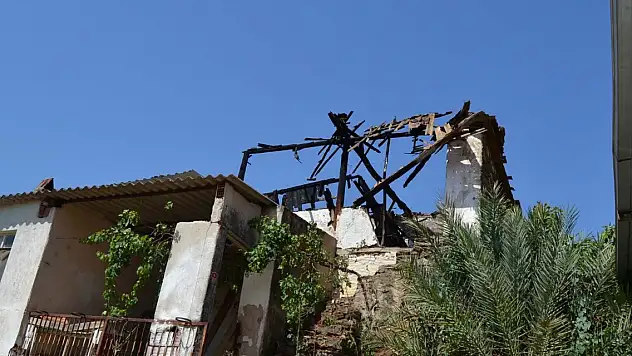 Manisa'daki orman yangını 14,5 saatte kontrol altına alındı