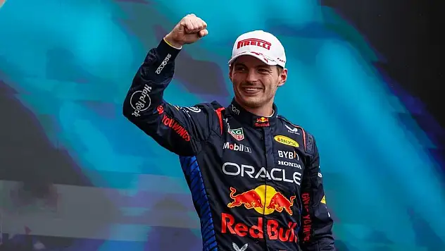 Max Verstappen İspanya'da kazandı!