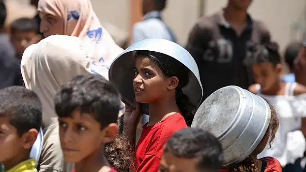 BM: Gazze'de yarım milyon öğrencinin eğitimden mahrum bırakılması 'korkunç'