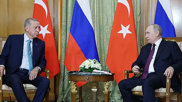 Son Dakika! Cumhurbaşkanı Erdoğan Putin'le görüştü