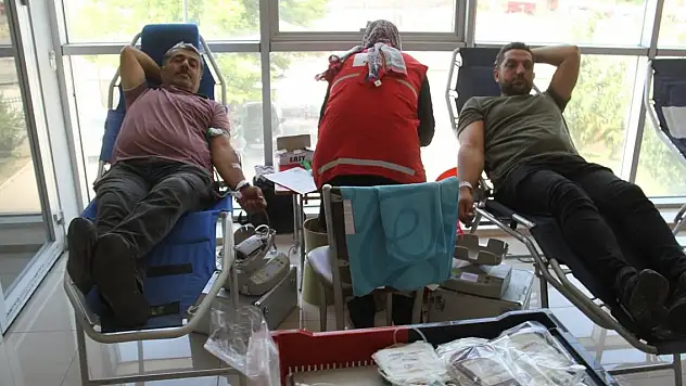 Beyşehir Adliyesinde kan bağışı kampanyası