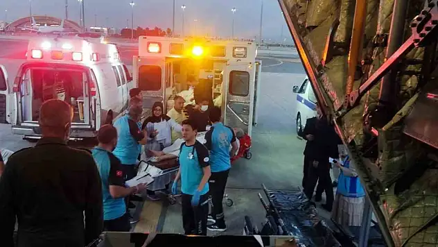 MSB: Mekke ve Cidde'de yoğun bakımdaki 13 Türk için uçak görevlendirildi