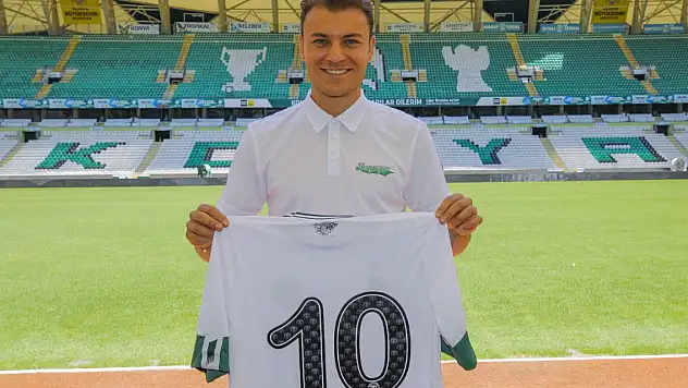 Konyaspor, Yusuf Erdoğan'ı resmen açıkladı!