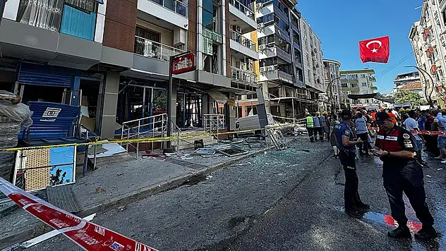 Patlamada 4 kişi hayatını kaybetti, 20'den fazla yaralı var