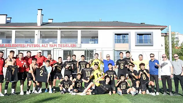 Türkiye şampiyonasına Selçuklu Belediyespor damgası