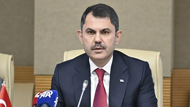 Bakan Kurum, yeni bakan yardımcılarını deprem bölgesinde görevlendirdi